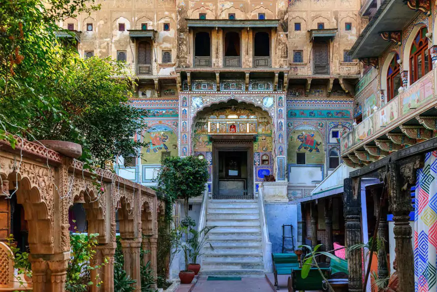 Golden Triangle Tour with Mandawa