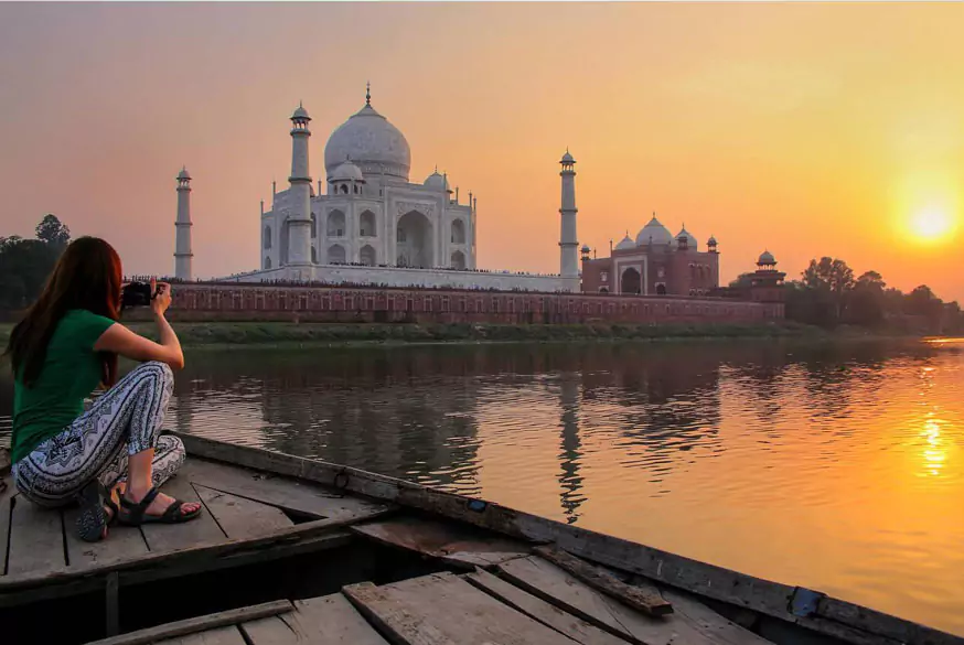 4 Day Golden Triangle Tour