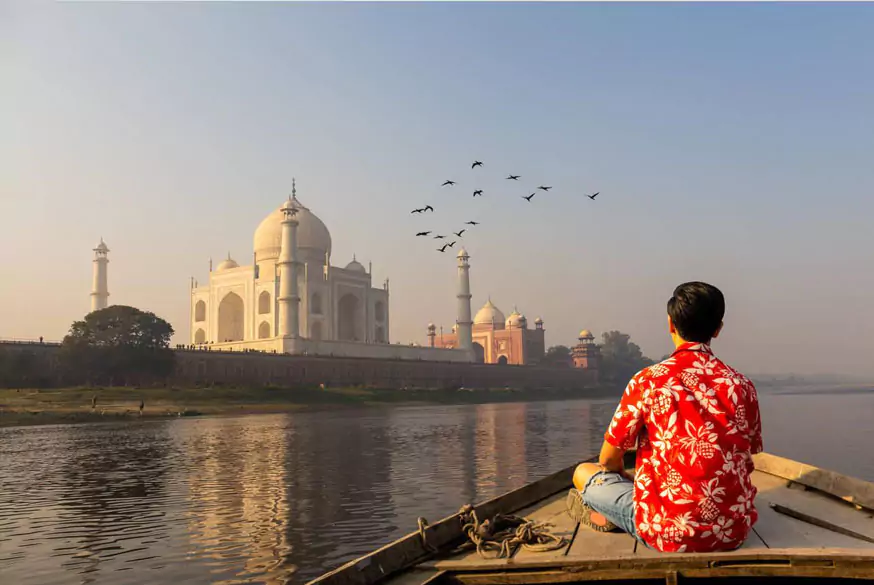 Overnight Taj Mahal Agra Tour from Delhi