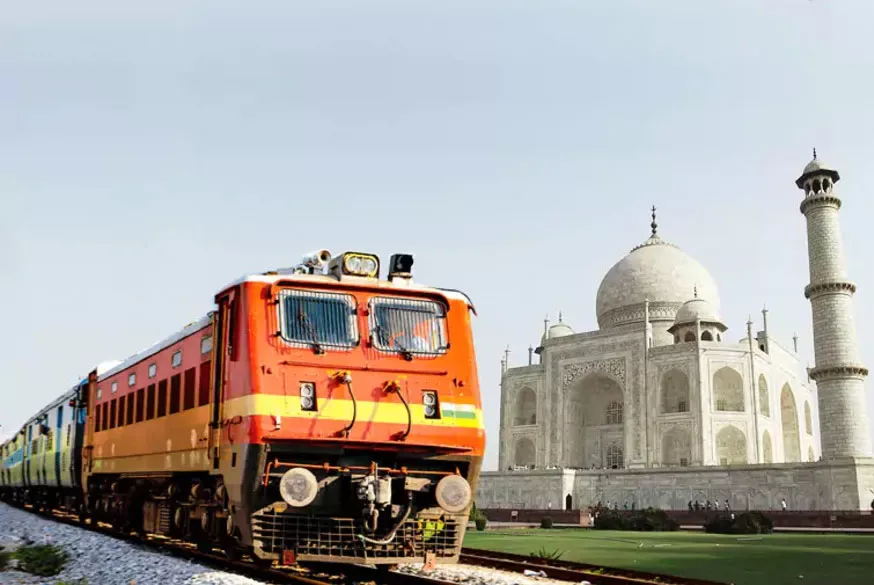 Same Day Taj Mahal Tour by Train from Delhi