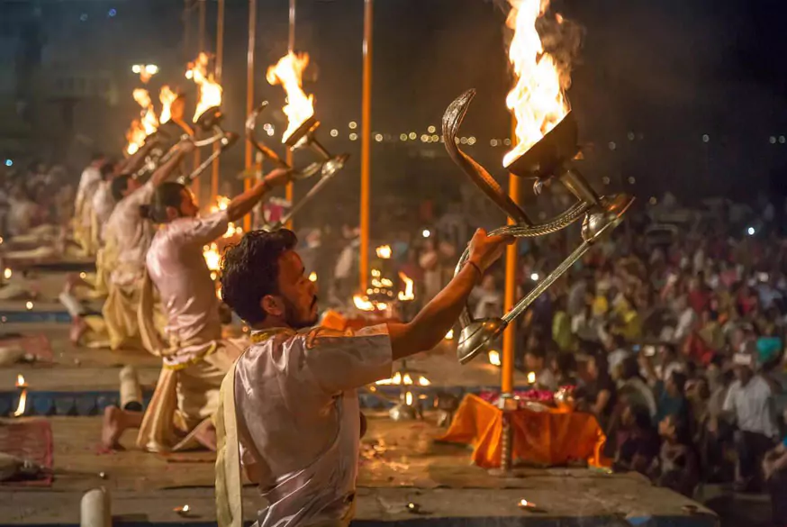 Tour del Rajasthan con Agra e Varanasi