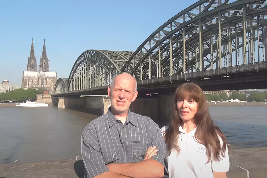 Privatwagen mit Fahrer in Delhi, Agra, Rajasthan, Indien Tour