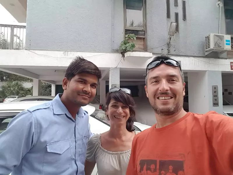 Louer Une Voiture Avec Chauffeur & Guide en Inde